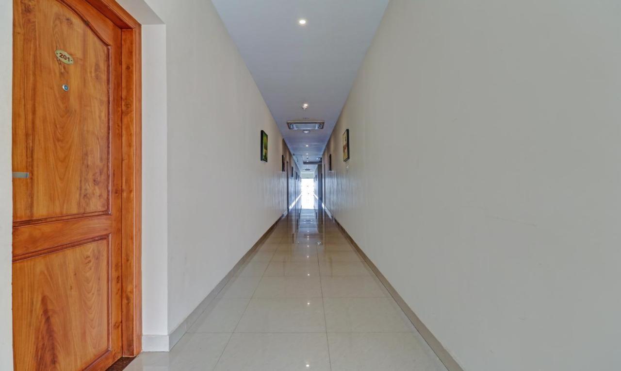 Treebo Tryst Sreepadmanabha Balaramapuram Hotel โกวาลัม ภายนอก รูปภาพ