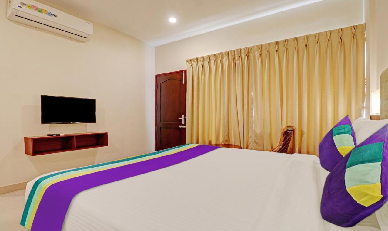 Treebo Tryst Sreepadmanabha Balaramapuram Hotel โกวาลัม ภายนอก รูปภาพ