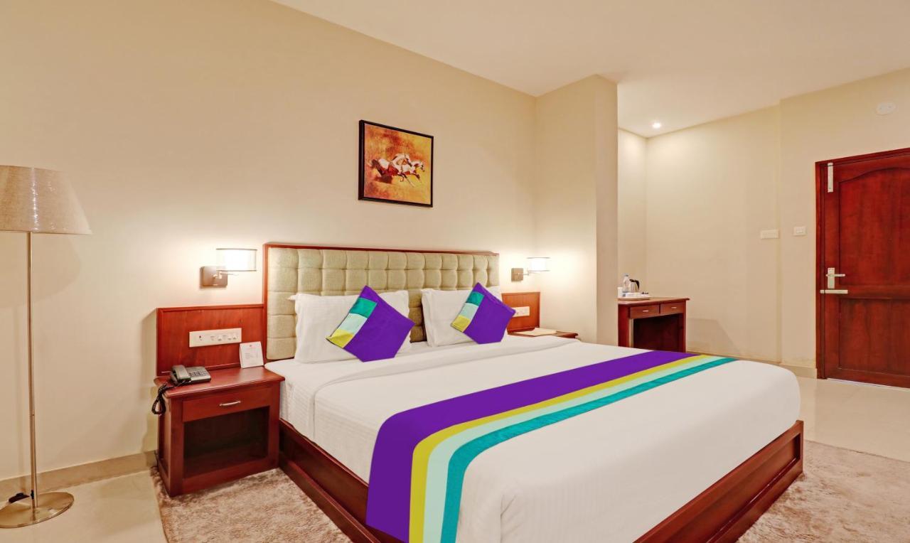 Treebo Tryst Sreepadmanabha Balaramapuram Hotel โกวาลัม ภายนอก รูปภาพ
