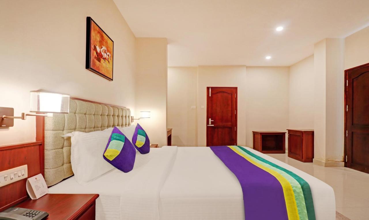Treebo Tryst Sreepadmanabha Balaramapuram Hotel โกวาลัม ภายนอก รูปภาพ