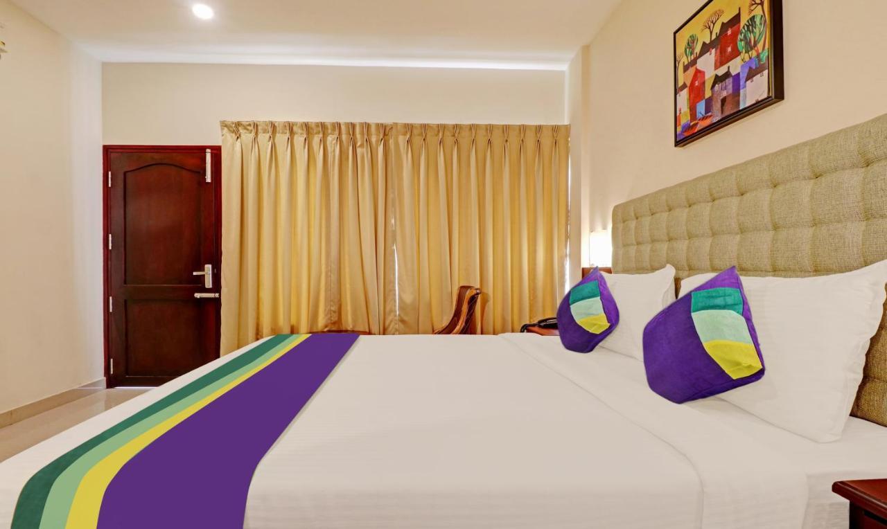 Treebo Tryst Sreepadmanabha Balaramapuram Hotel โกวาลัม ภายนอก รูปภาพ